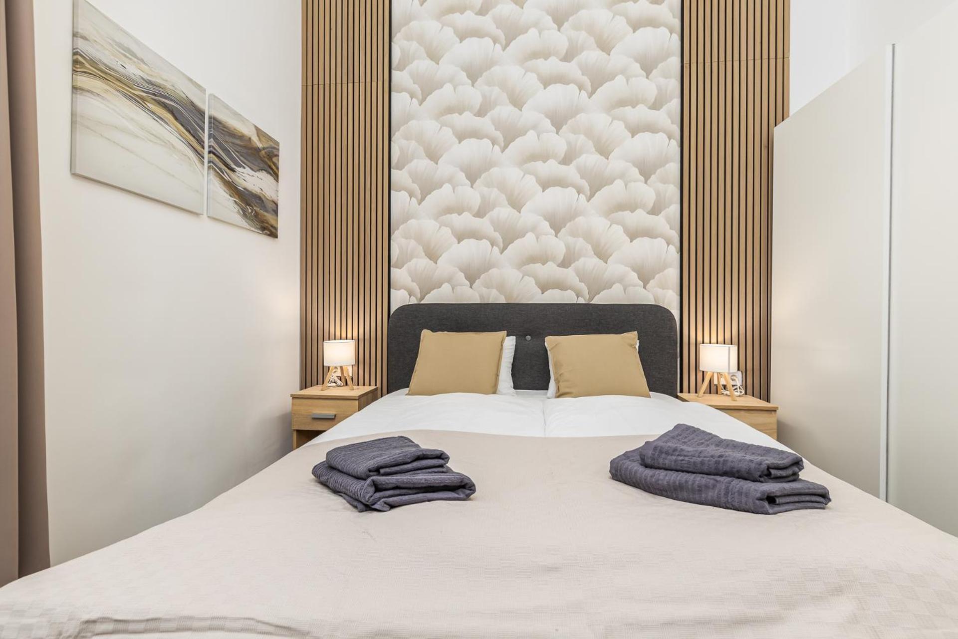 Cozy Studio Apartments In Downtown Budapest — Photos 1